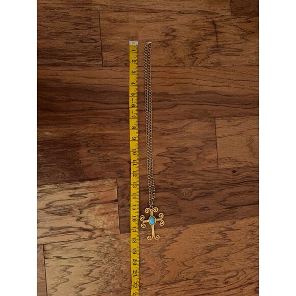 B29 Vintage ART Cross Necklace Faux Turquoise Cabochon Pendant Madonna Gothic - Picture 8 of 8